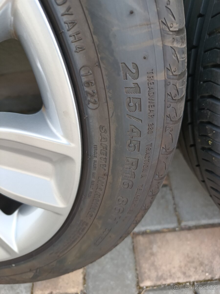 škoda fabia3 rapid audi a1 alukola 215/45/16 5x100 Top stav - 4