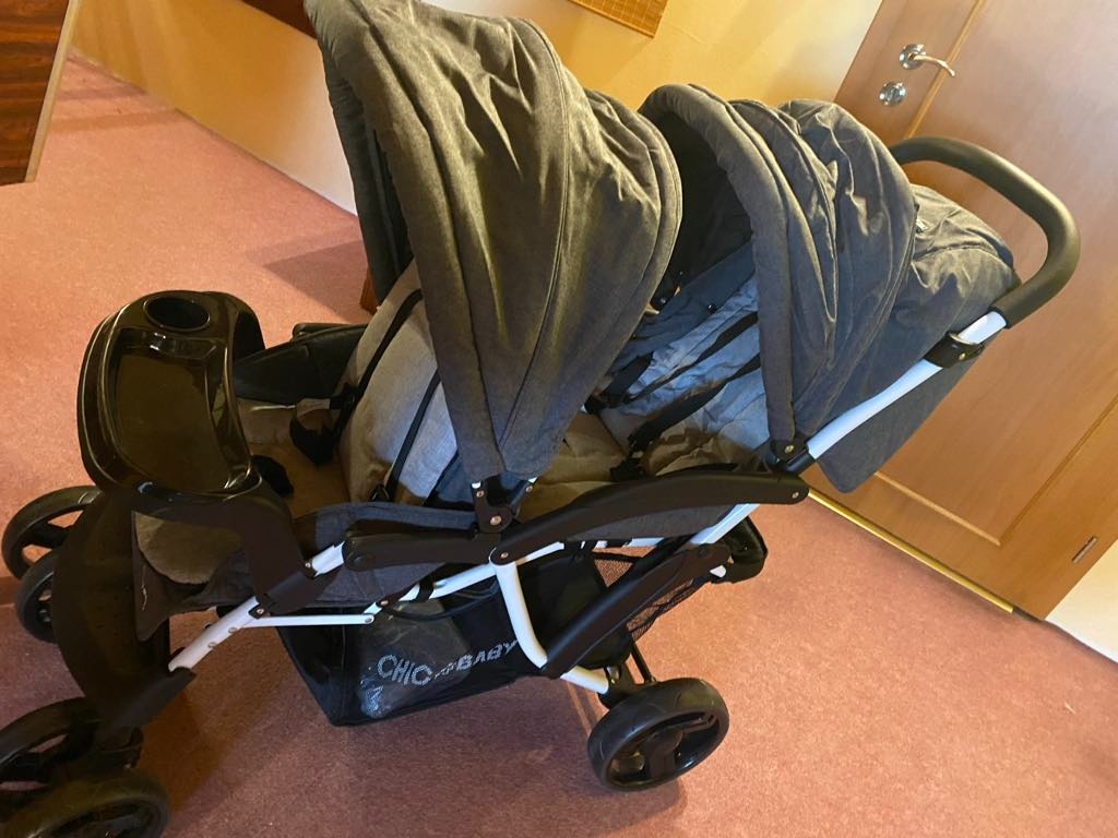 Nový dvoj kočárek - 4