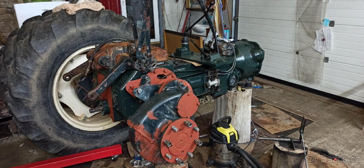 Zadek Zetor 7045 - 4