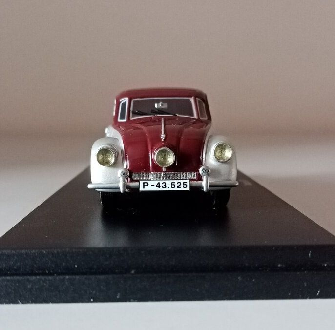 Tatra 87- BOS models . - 4