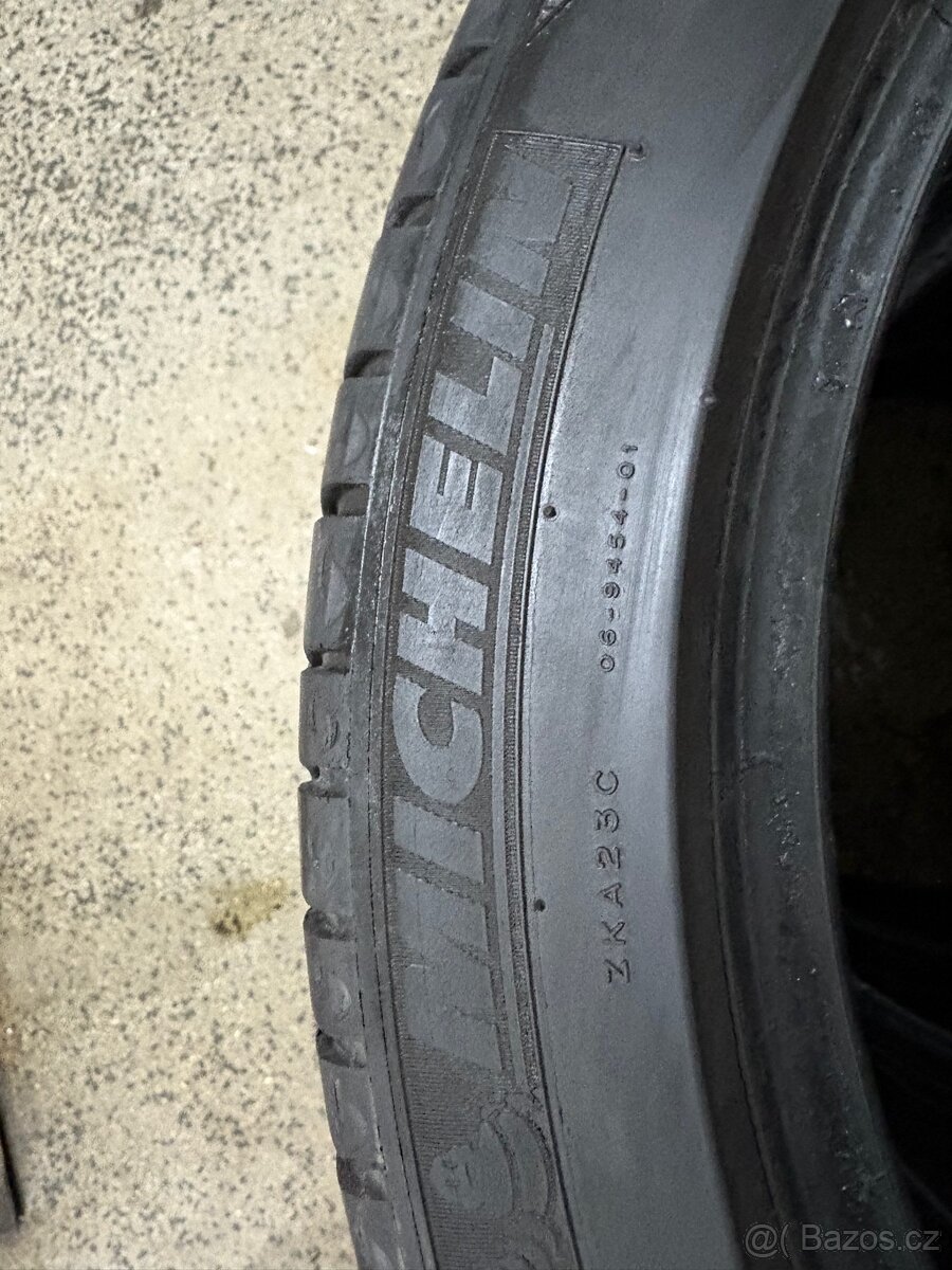 Letní pneu MICHELIN 215/45-R17 PRIMACY 4 - 4
