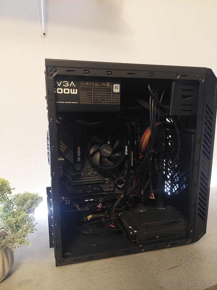 PC - Herní počítač - 4