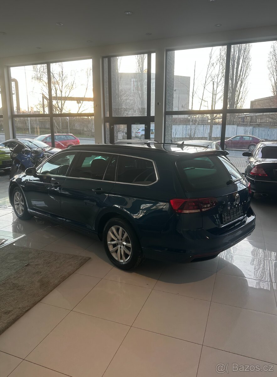 Volkswagen Passat, 2.0 TDI VARIANT Ojeté, 12/2019 - 4