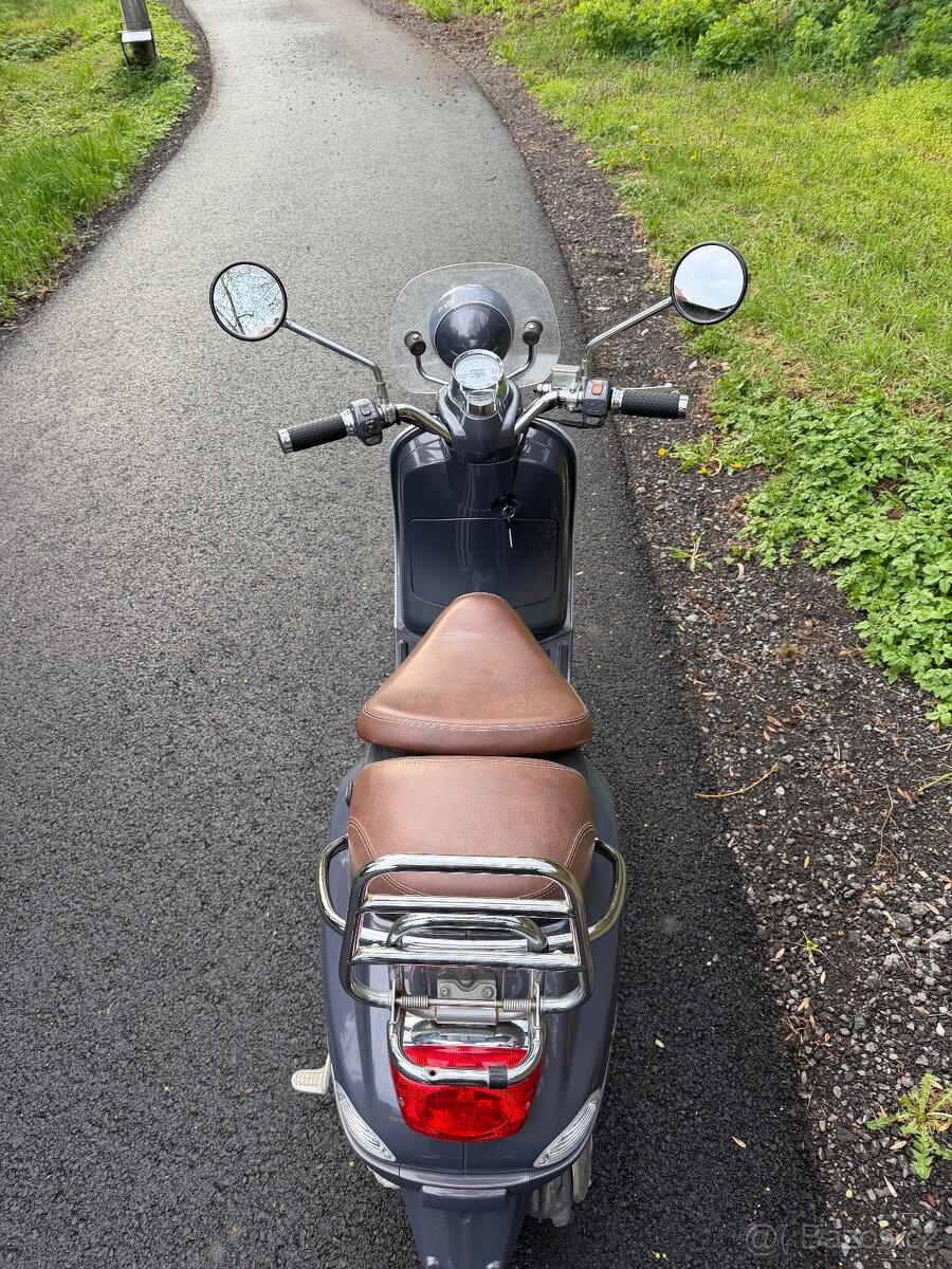 Vespa lxv 125 - 4