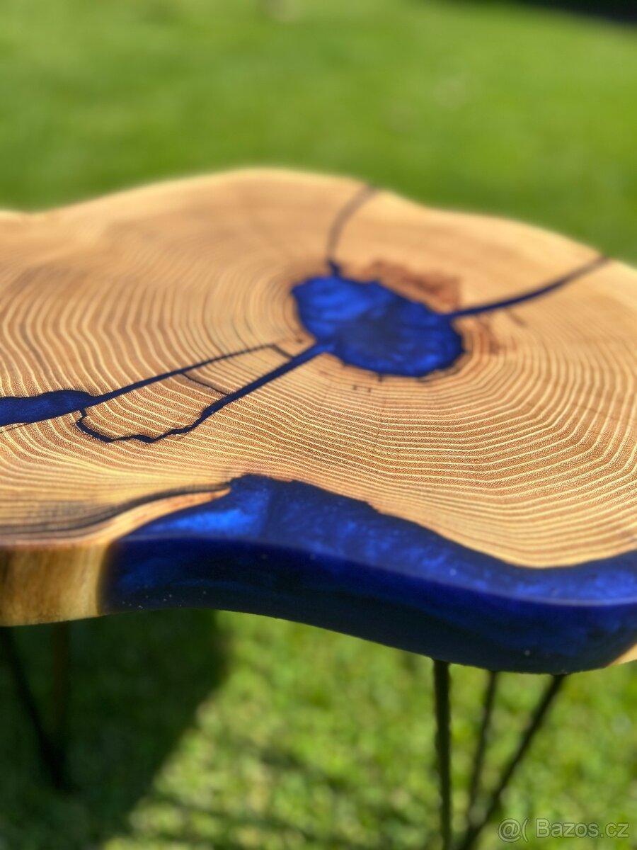 Konferenční stolek - 4