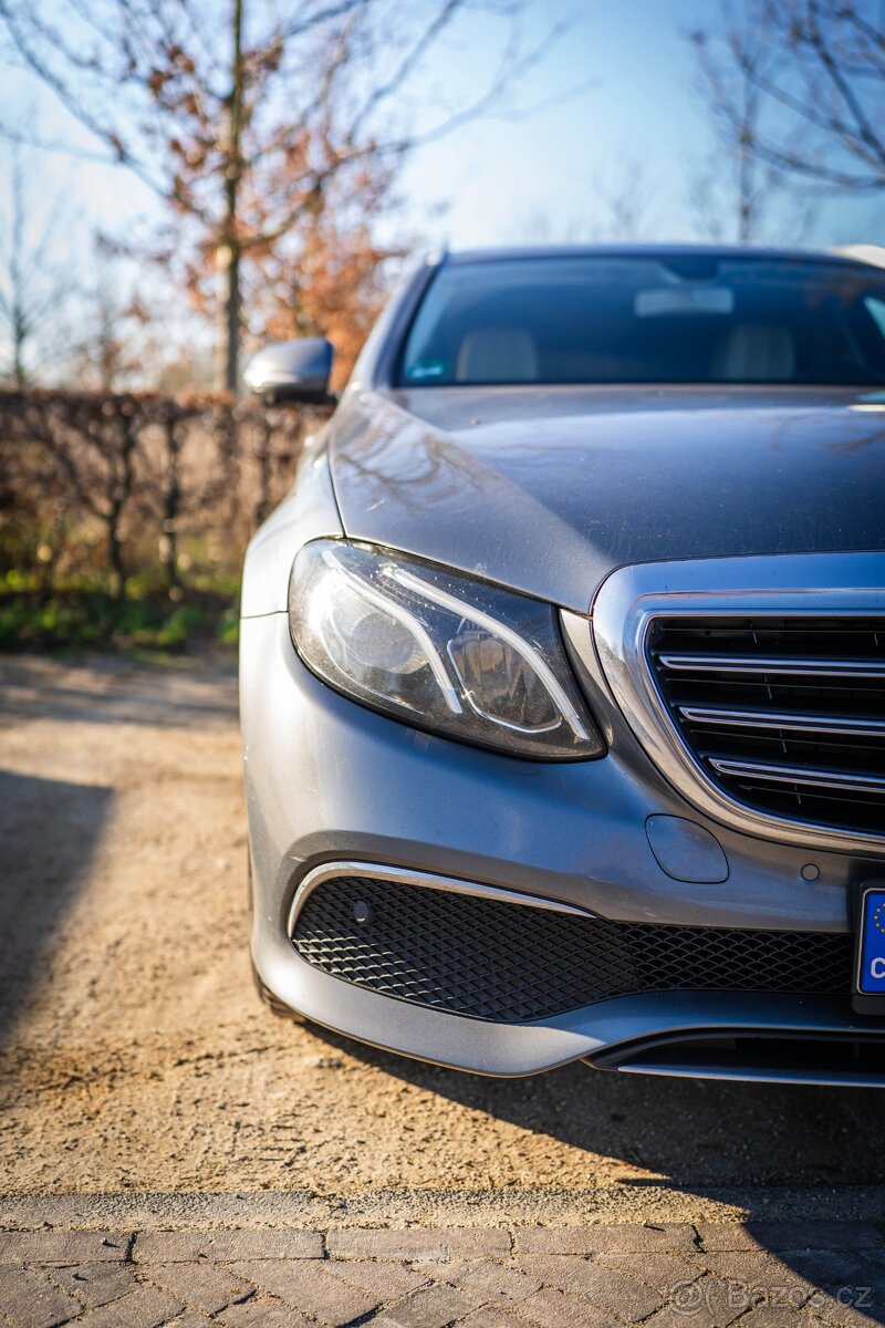 Mercedes-Benz E 220 D 4MATIC 2019 - 4