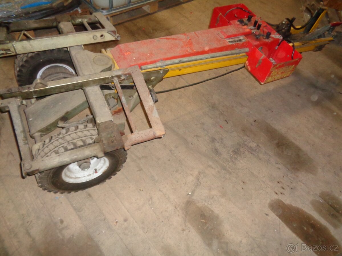 Vlek, přívěs, autopřepravník, podvalník. - 4