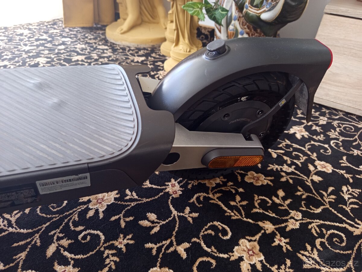 Elektrická koloběžka Xiaomi - 4