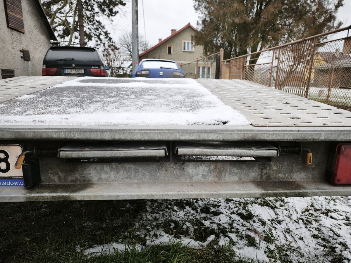 Autopřepravník 2.7t - 4.5m - 4