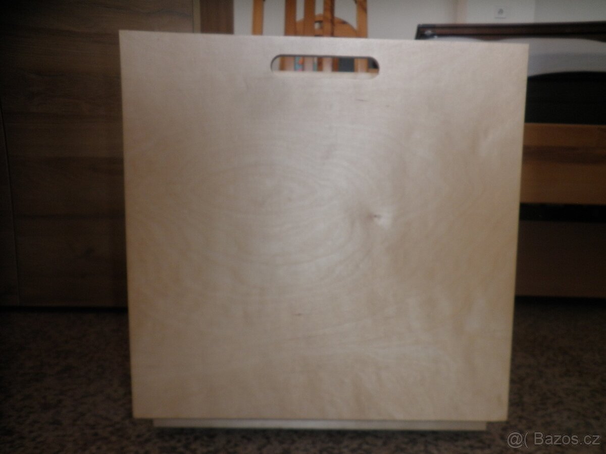 Úložný box na kolečkách - 4