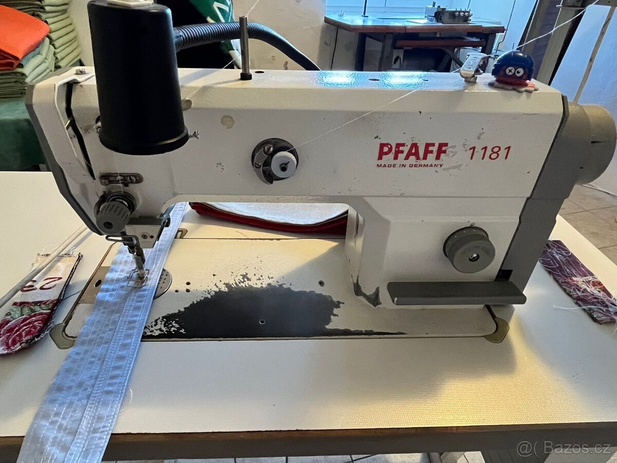 Šicí stroj - 4