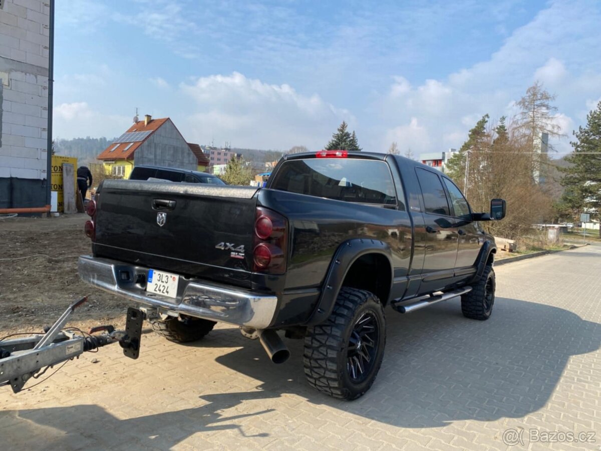 Dodge RAM 2500 5.7 HEAVY DUTY