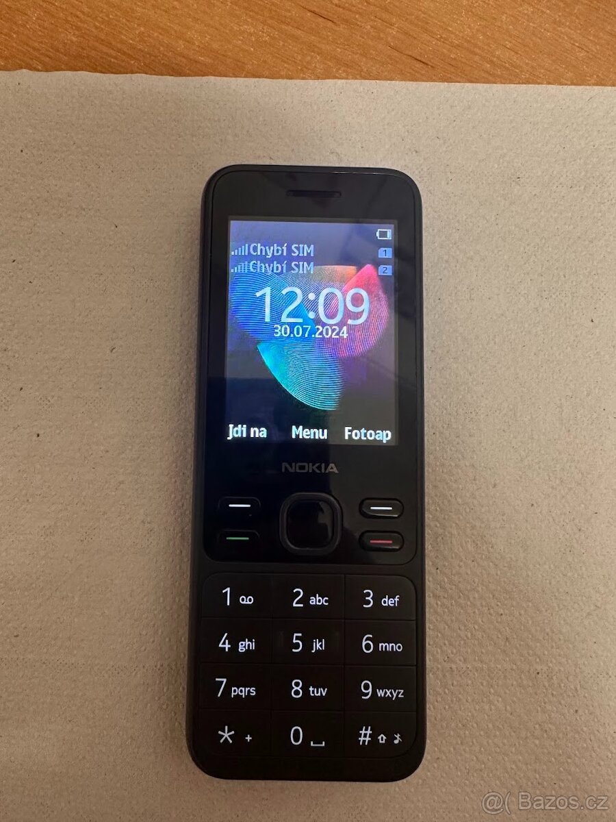 NOKIA 150 Dual SIM plně funkční s baterií v černém provedení - 4