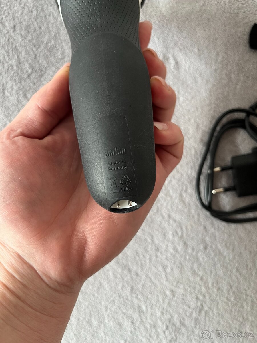 Holící strojek Braun Series 5 51-W500S - 4