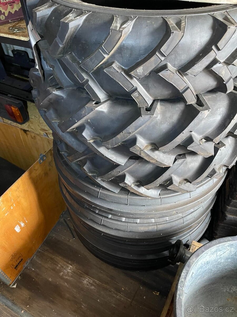 Originální ráfky na traktor Belarus, traktorbagr Belorus EO - 4