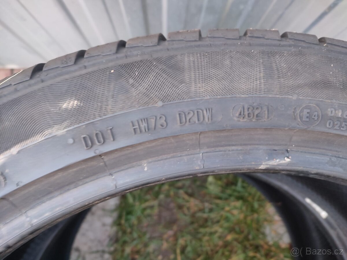 255/40/20 ZIMNÍ CONTINENTAL 2X DOT 4621 - 4