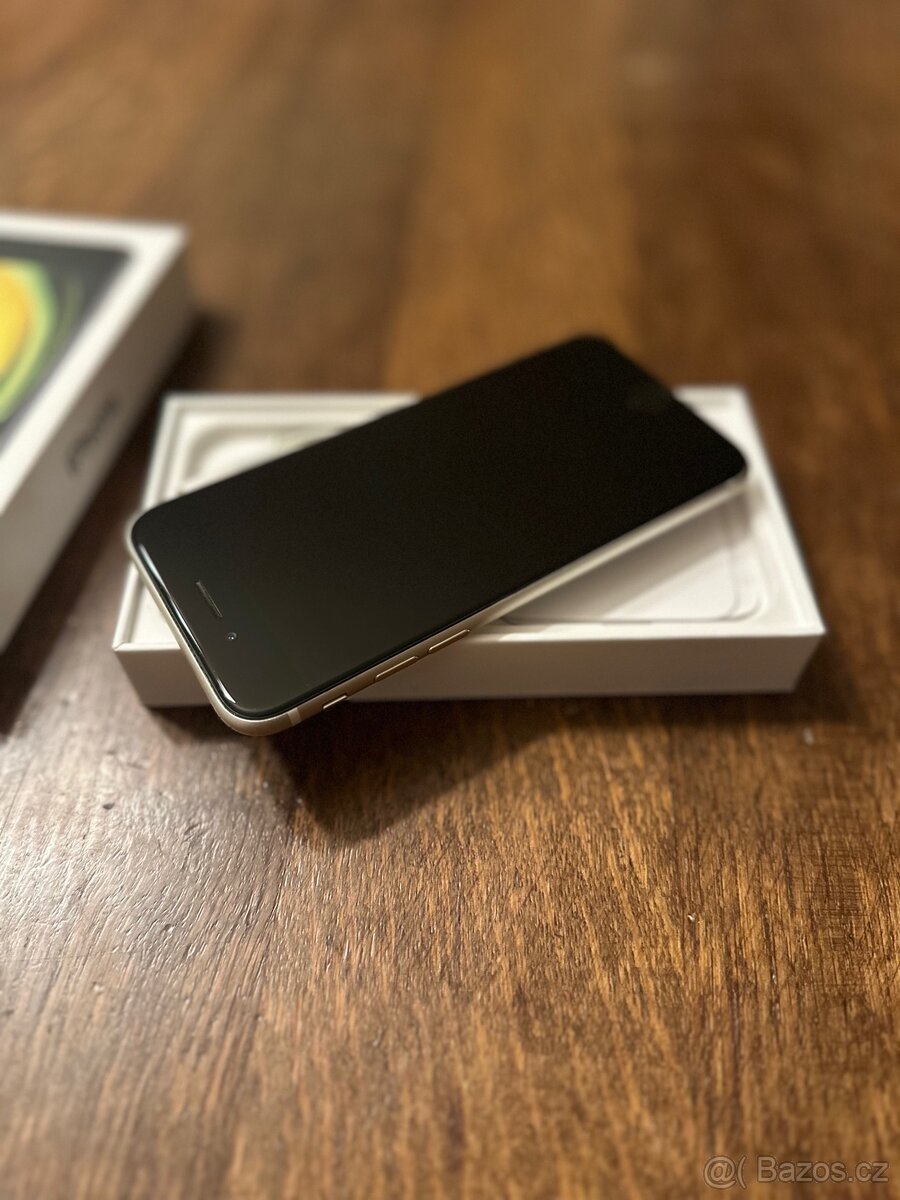 IPhone SE (SE3, 2022) 64GB - 4