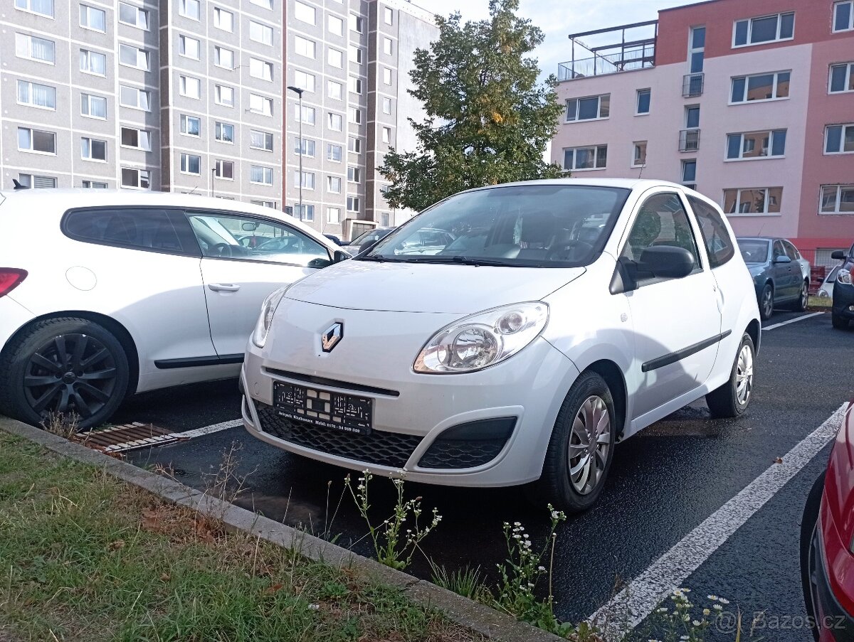 Prodám Renault Twingo 2 12i benzin - 4