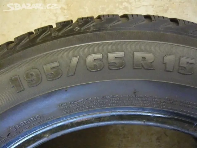 Pneu 195/65/15, 195-65-15, 195 65 15. - - - - - 4