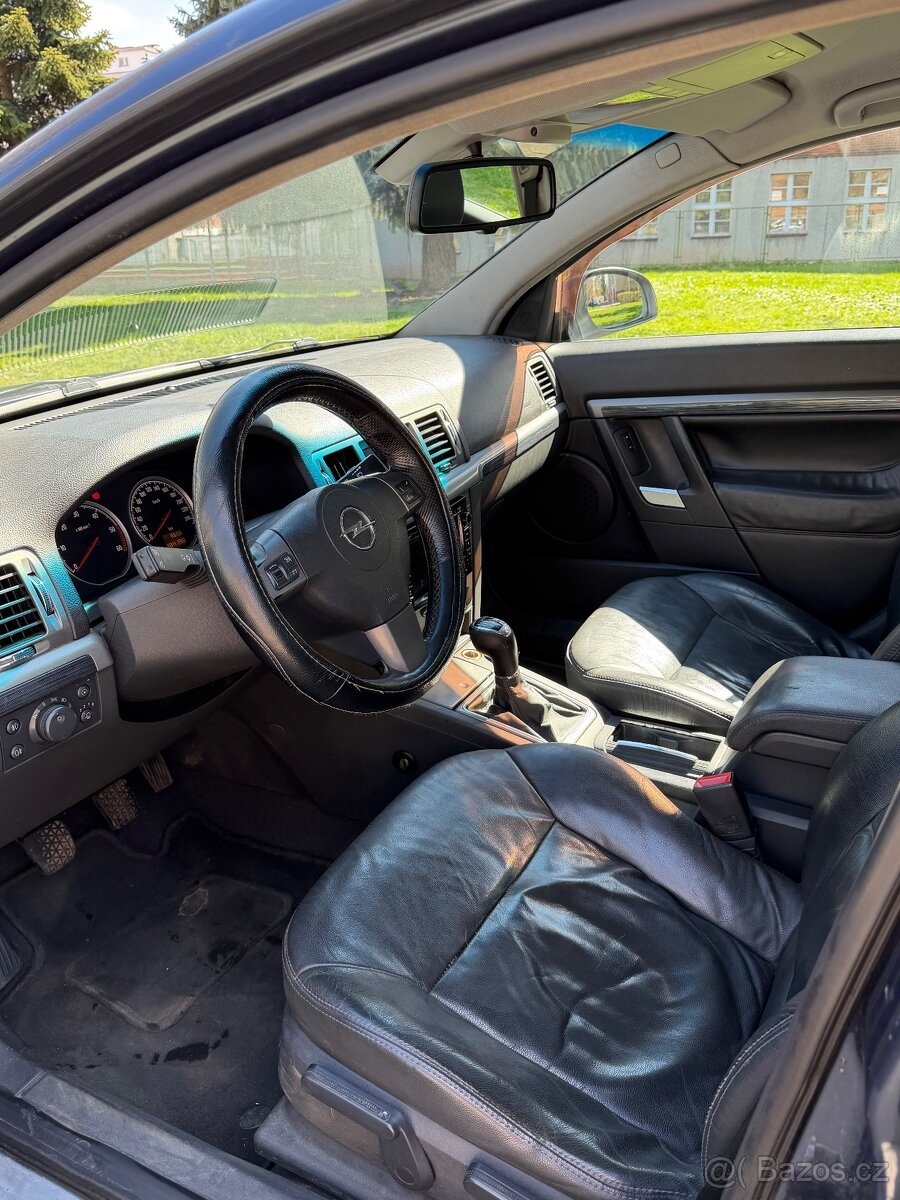 Opel Vectra C - 4