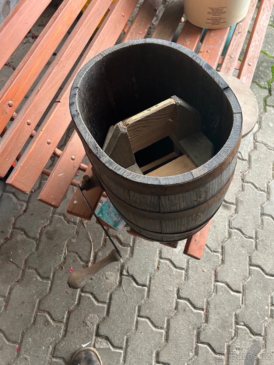 starožitná máselnice - 4