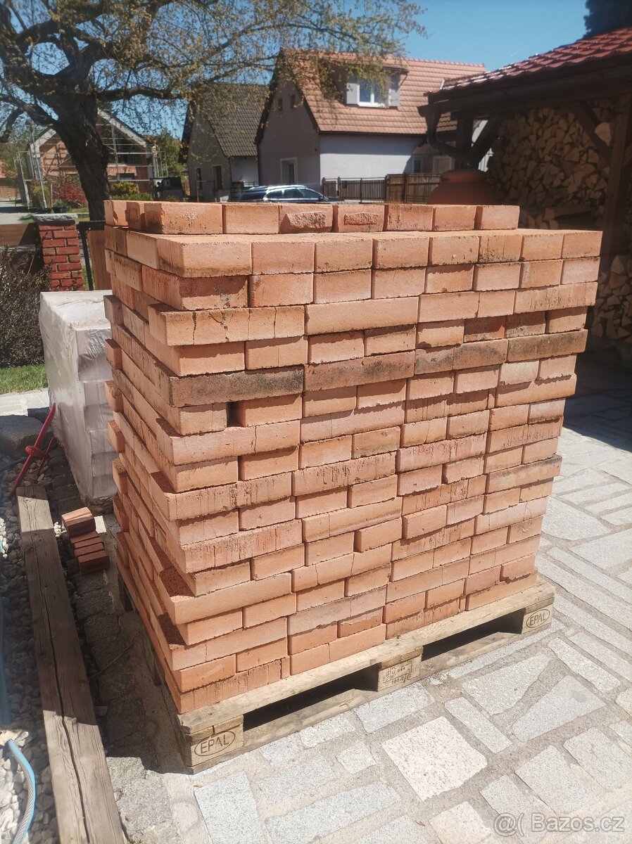 Staré cihly - 4