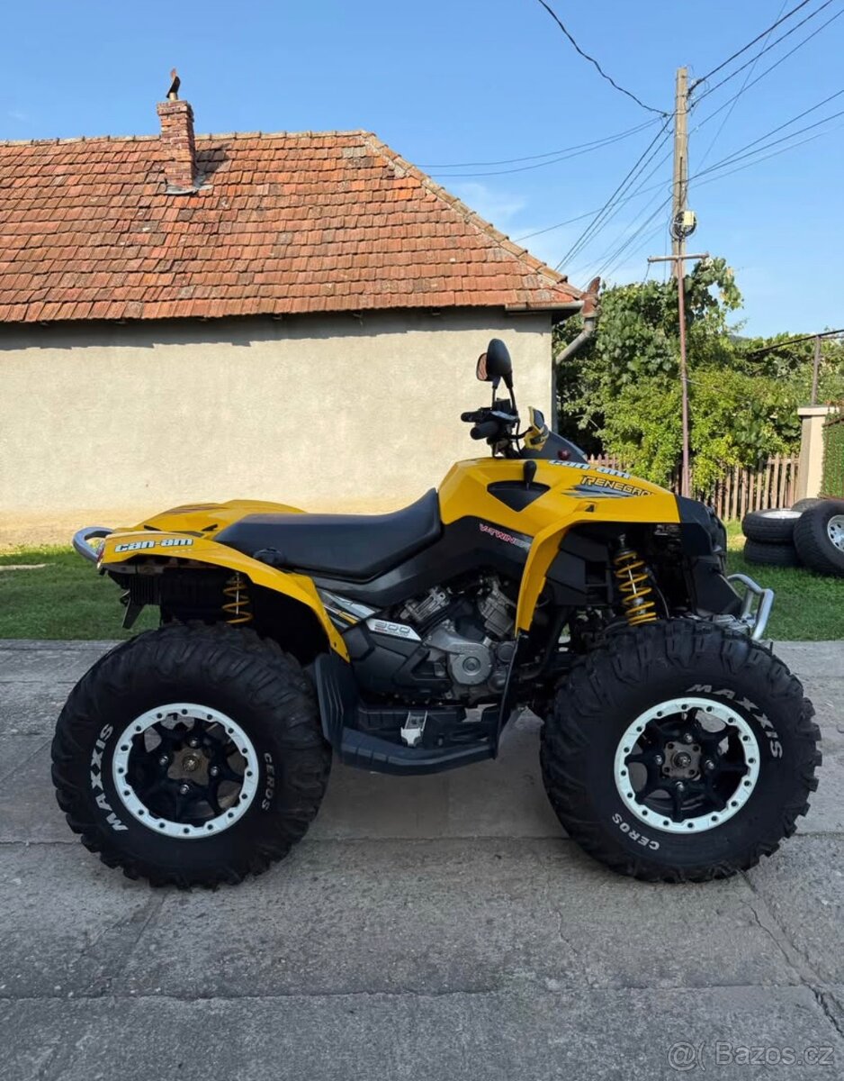 Čtyřkolku CAN AM RENEGADE 800
