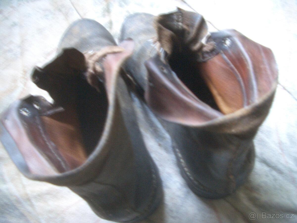 Retro kultovní boty ze 70. let, tzv. pohorky - 4