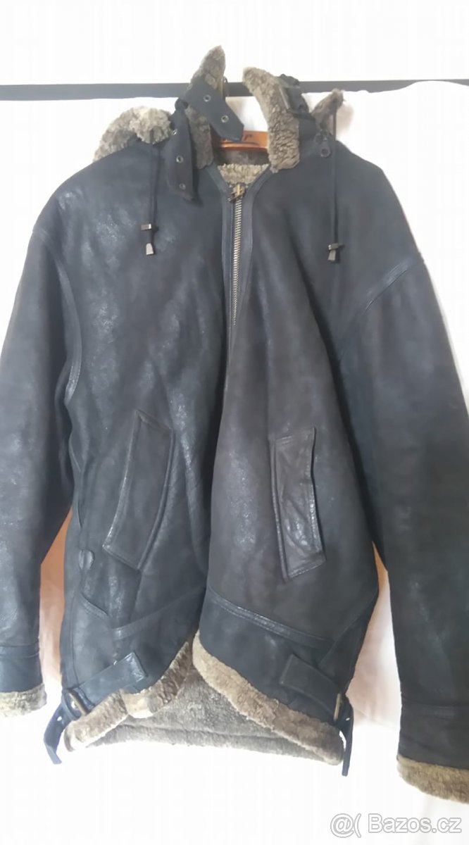 ZIMNÍ KOŽENÁ BUNDA S KOŽEŠINOU A KAPUCÍ - 4