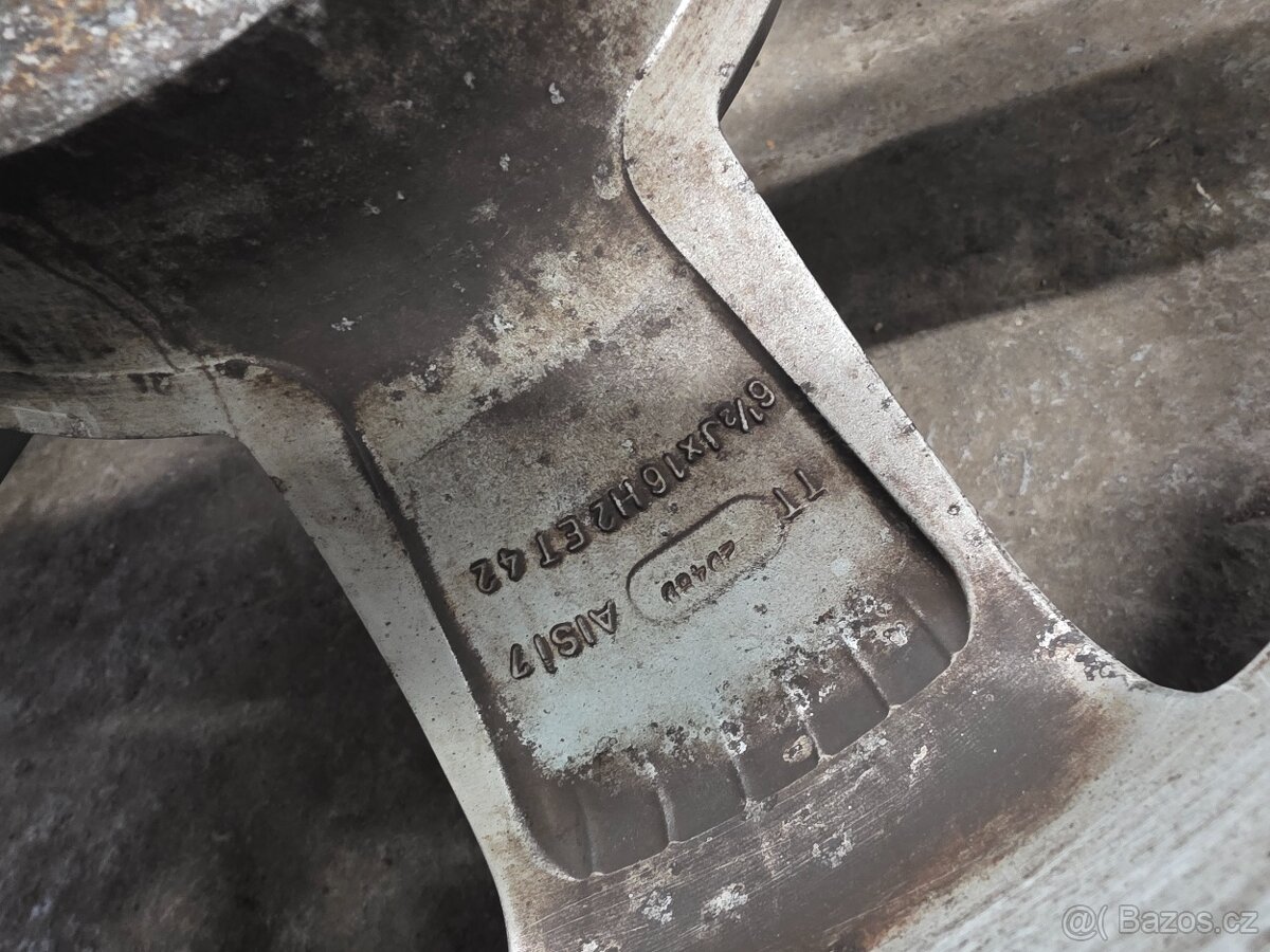 Prodám originální alu Škoda 16" se zimními pneu - 4