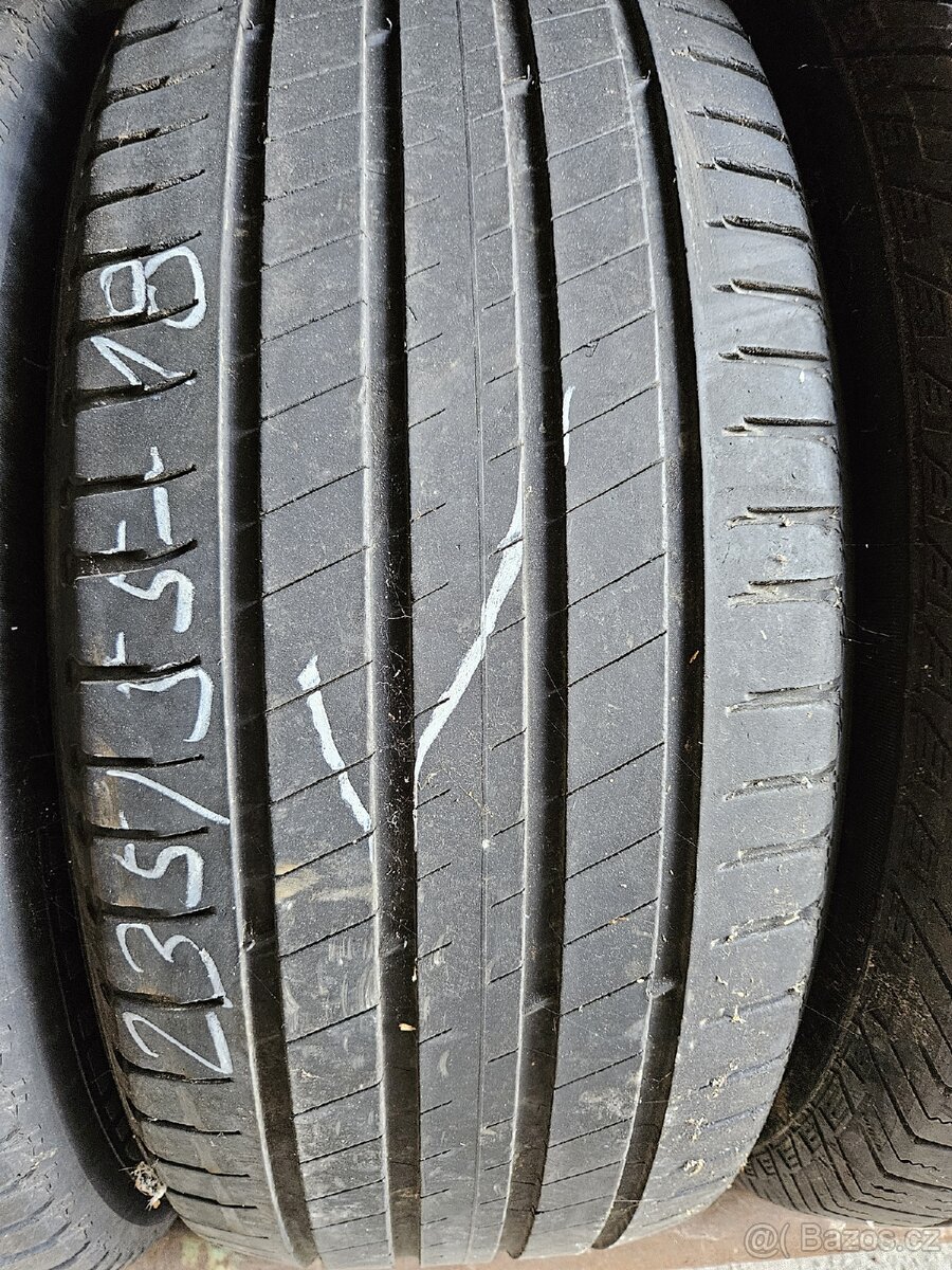 Letní pneu 235/55R18 Michelin - 4