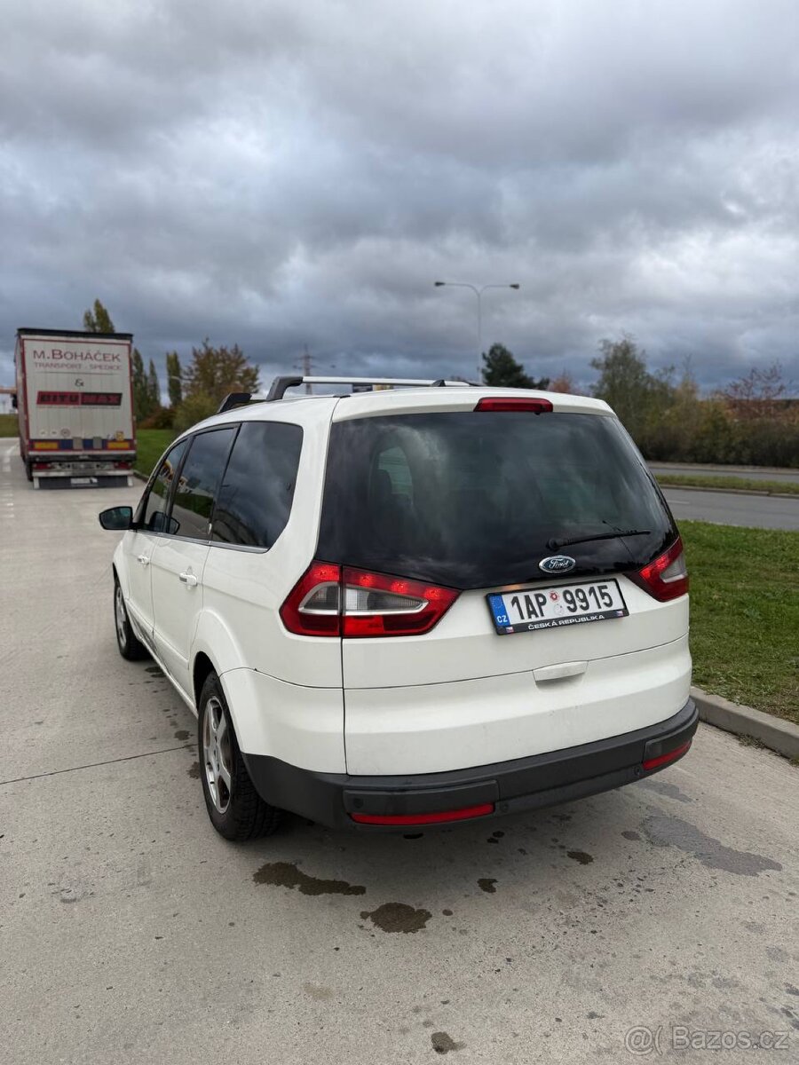 Ford galaxy WA6 - 4