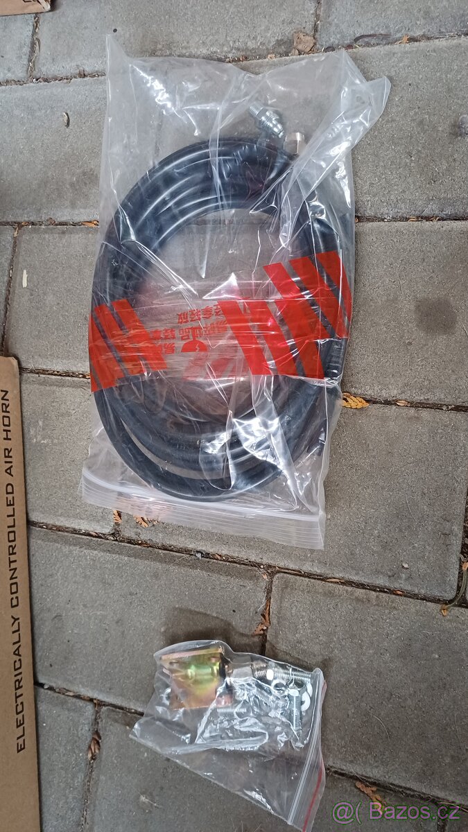 Klaksony ,vzduchové 24v ,hadley - 4