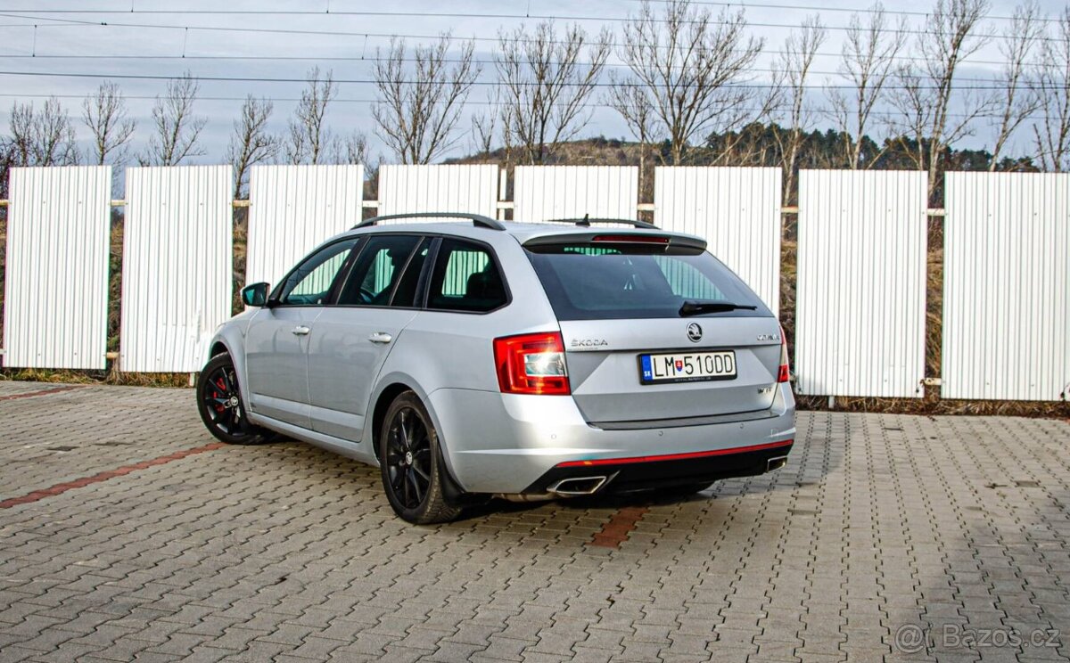 Škoda Octavia Combi 2.0 TDI RS - 4