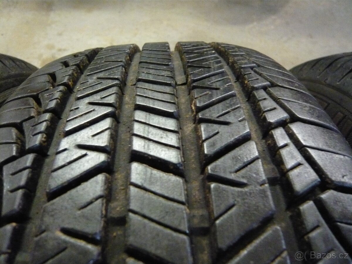 Pneu 215/65/16, 215-65-16, 215 65 16. - - 4