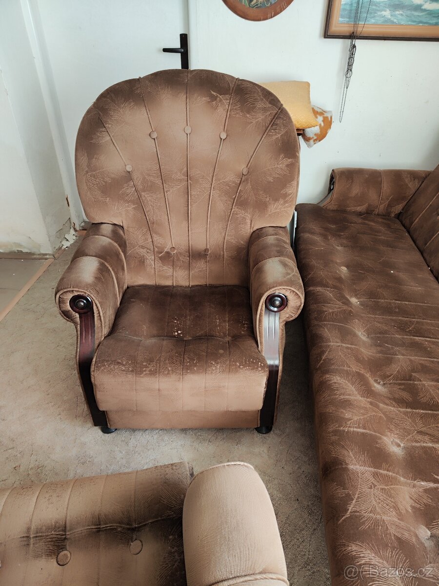 Gauč a dvě křesla - 4