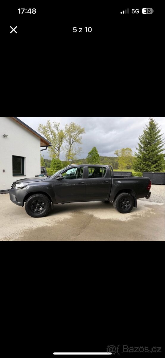 TOYOTA HILUX 2.4 D4D