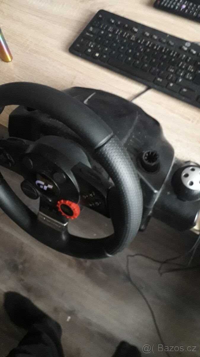 Herní volant Logitech Driving Force GT - 4
