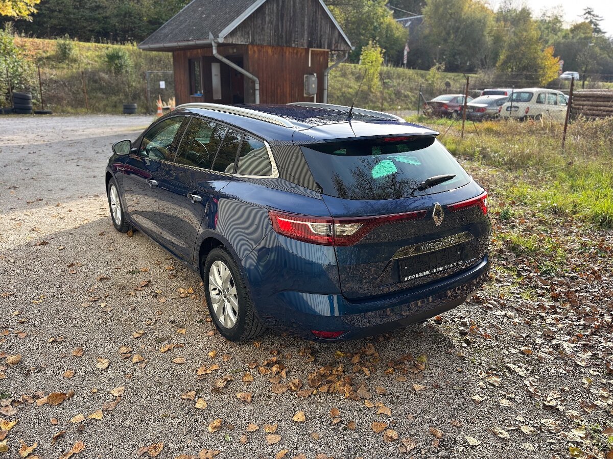 Renault Mégane, 1.3 TCe 1.MAJ. VÝHŘEV SED. PLNÝ SERVIS - 4