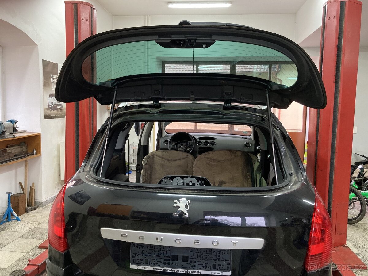 Zadní dveře na Peugeot 308 SW Výklopné - 4