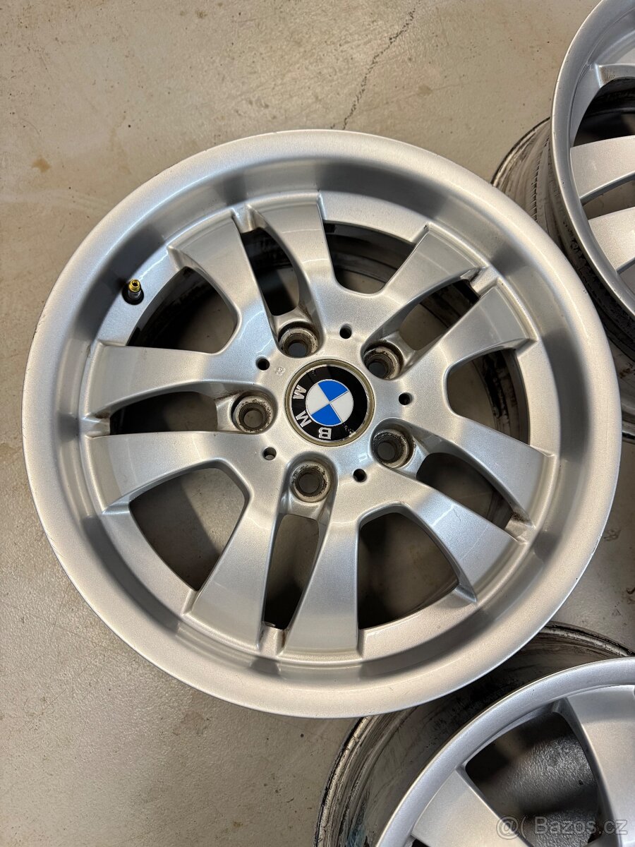 BMW alu kola R16” 5×120 – originál, hezký stav - 4