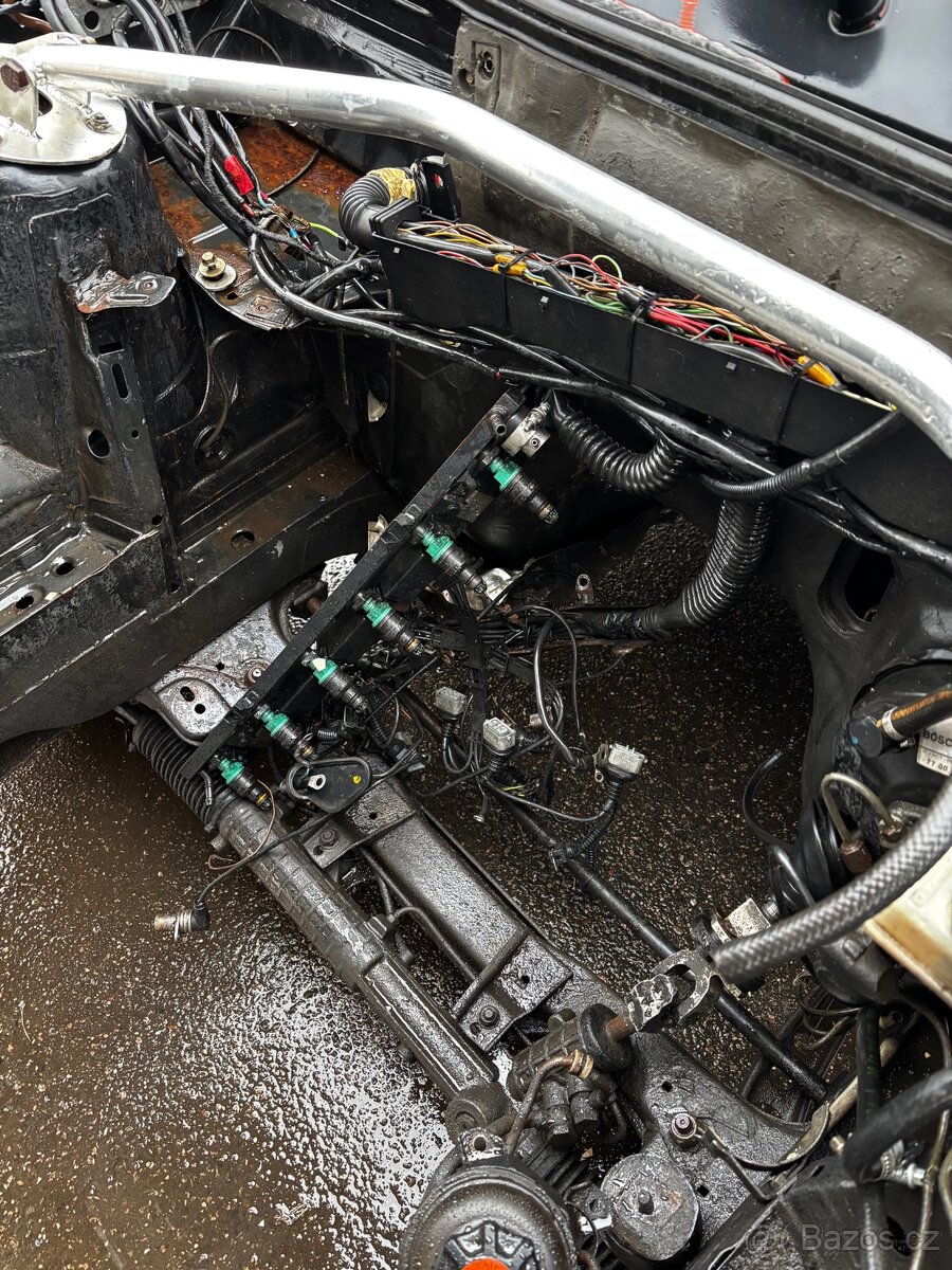 Kastle bmw e30 sedan na drift, bez motoru - 4