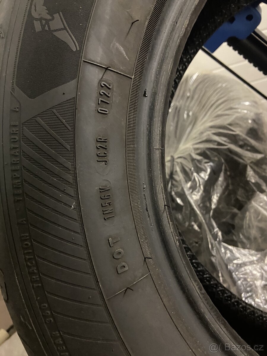 Letní pneu Goodyear 215/65 R16 - 4