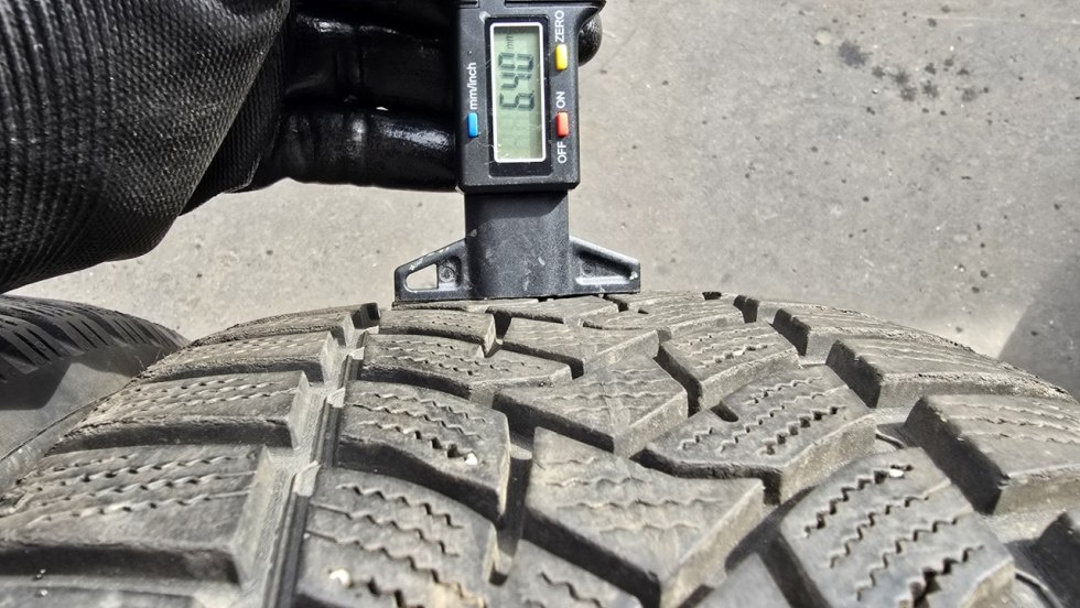 Zimní pneu 205/55/16 Dunlop - 4