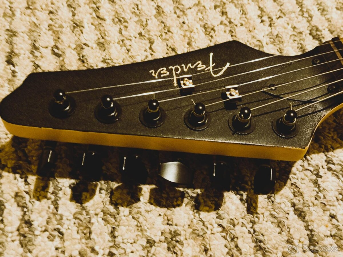 Elektrická kytara STRATOCASTER - 4