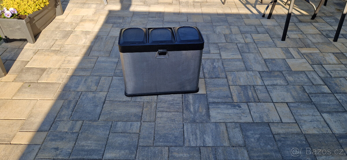 Odpadkový nášlapný nerezový 3 koš - 4