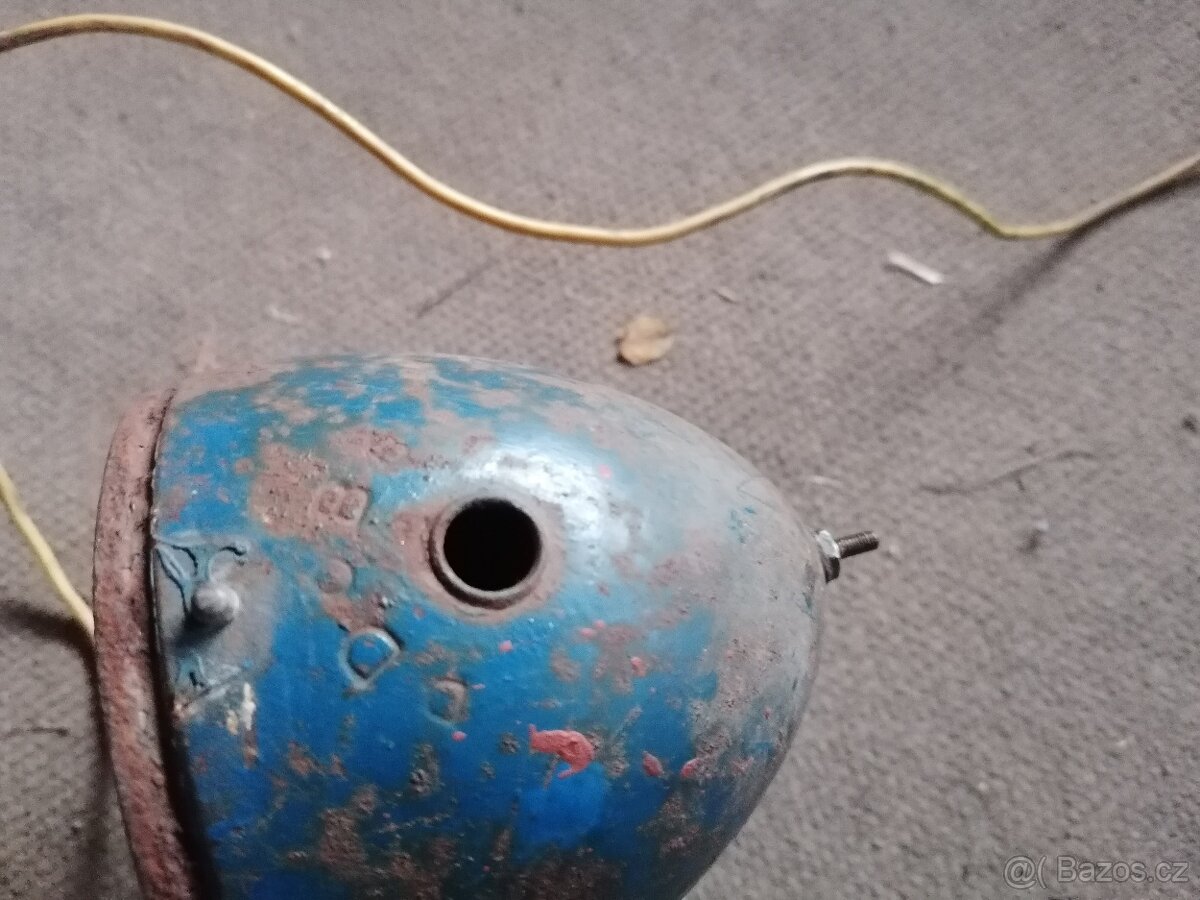 Predné svetlo na Stadion s11 - 4