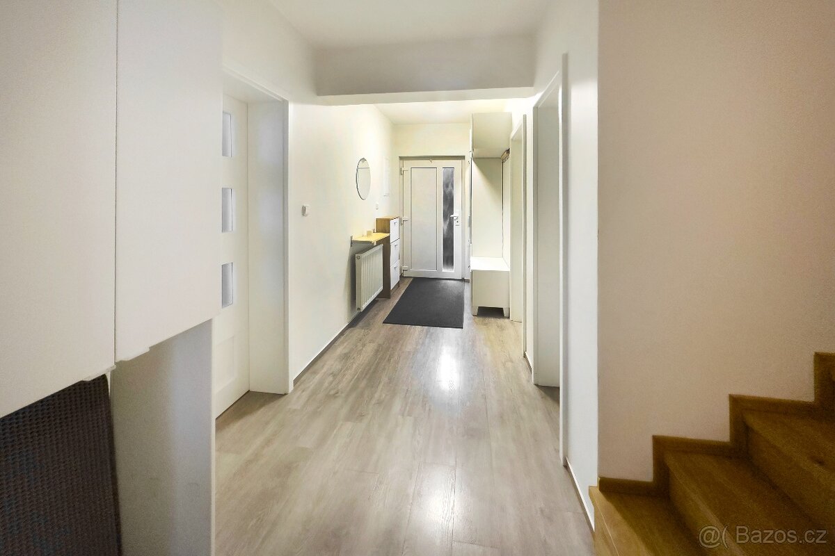 Prodej RD 6+kk_158 m² + garáž, pozemek 475m2, Úvaly u Pha - 4