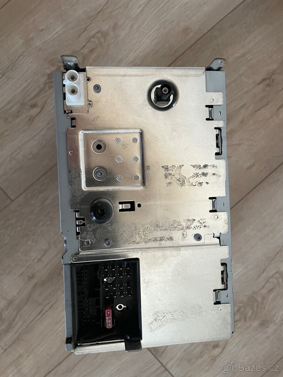 Prodám - Volkswagen radio RCD 310 MP3 - 7H0035186A - 4