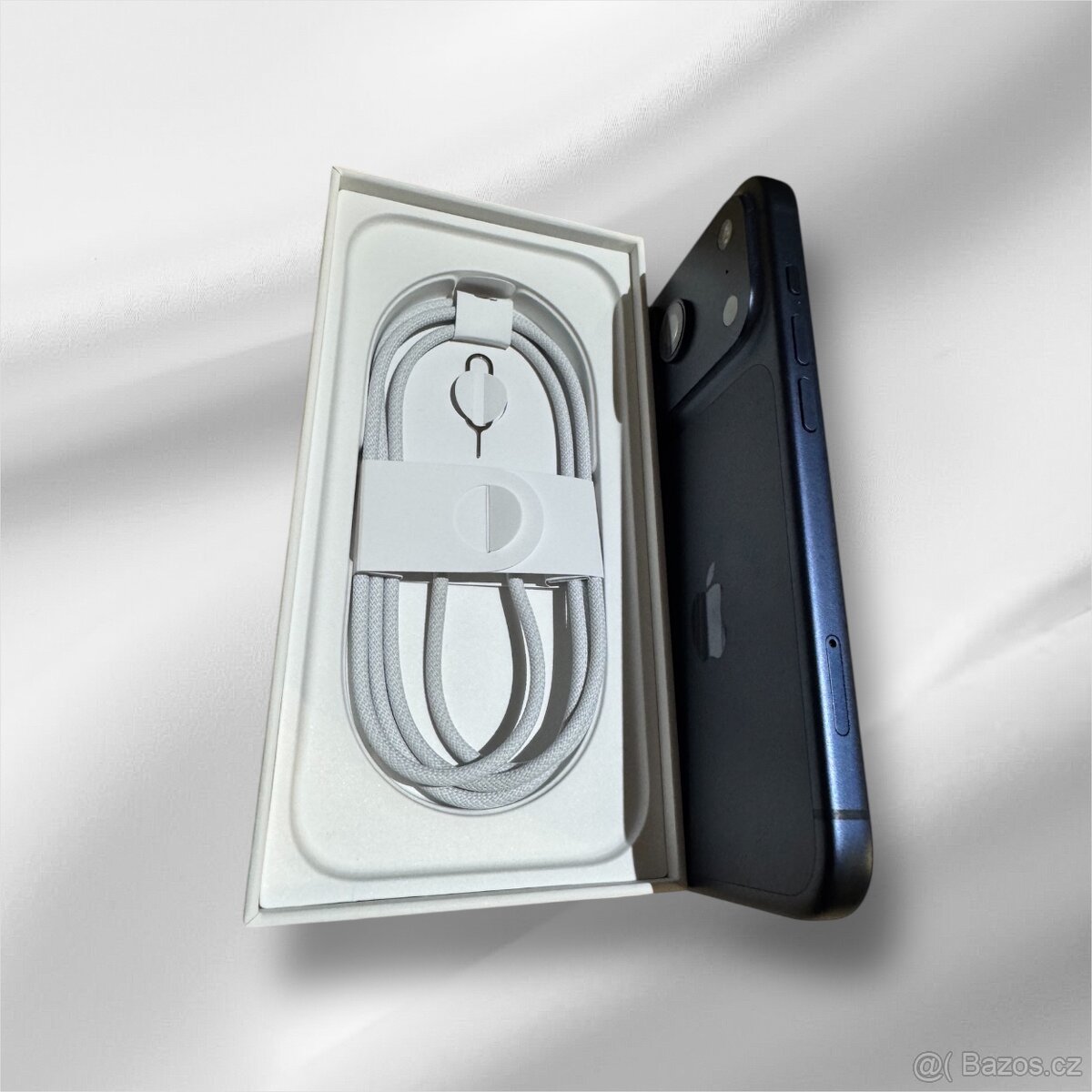 Iphone 17 pro 256 GB deep blue - 4